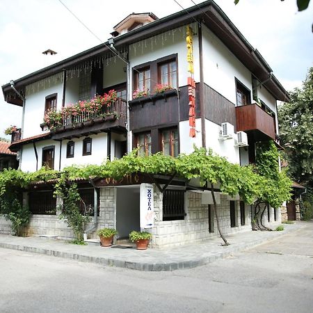 Oazis Family Hotel Loveci Exterior foto