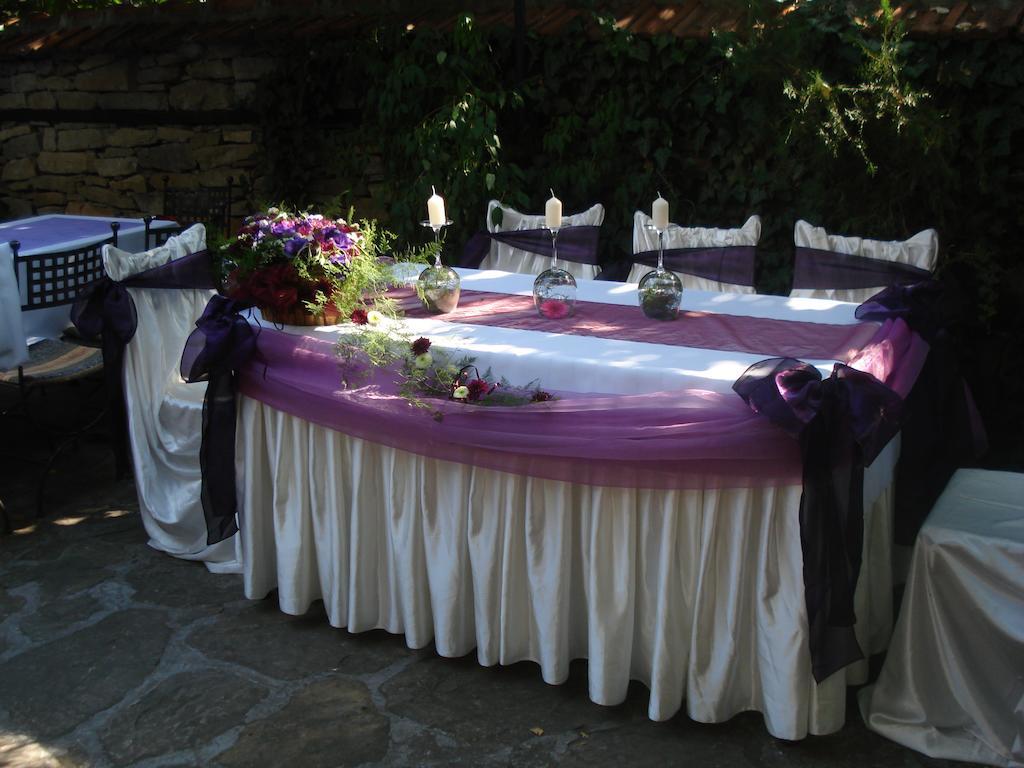 Oazis Family Hotel Loveci Exterior foto