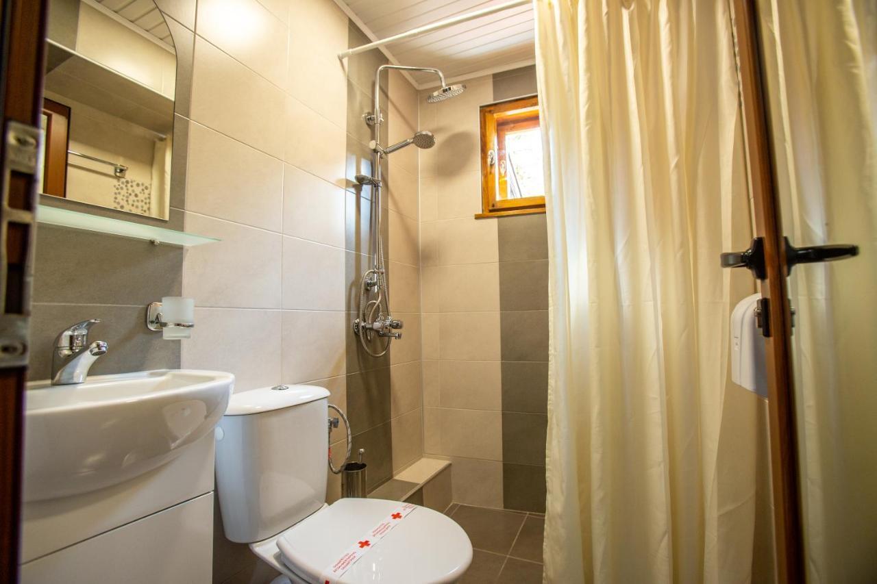 Oazis Family Hotel Loveci Exterior foto